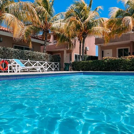 Caribbean Beach Resort Blenchi Curacao Виллемстад Экстерьер фото