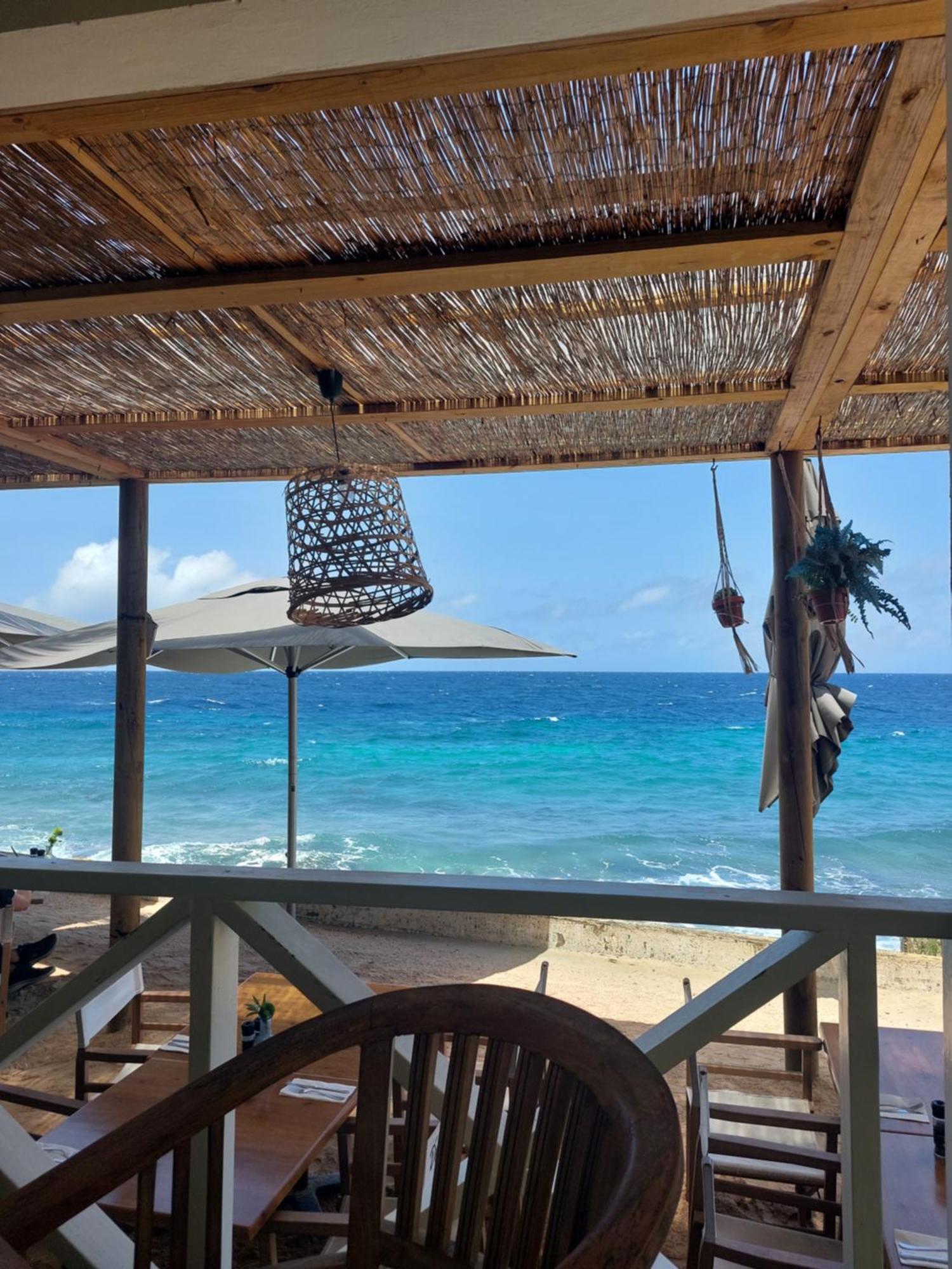 Caribbean Beach Resort Blenchi Curacao Виллемстад Экстерьер фото